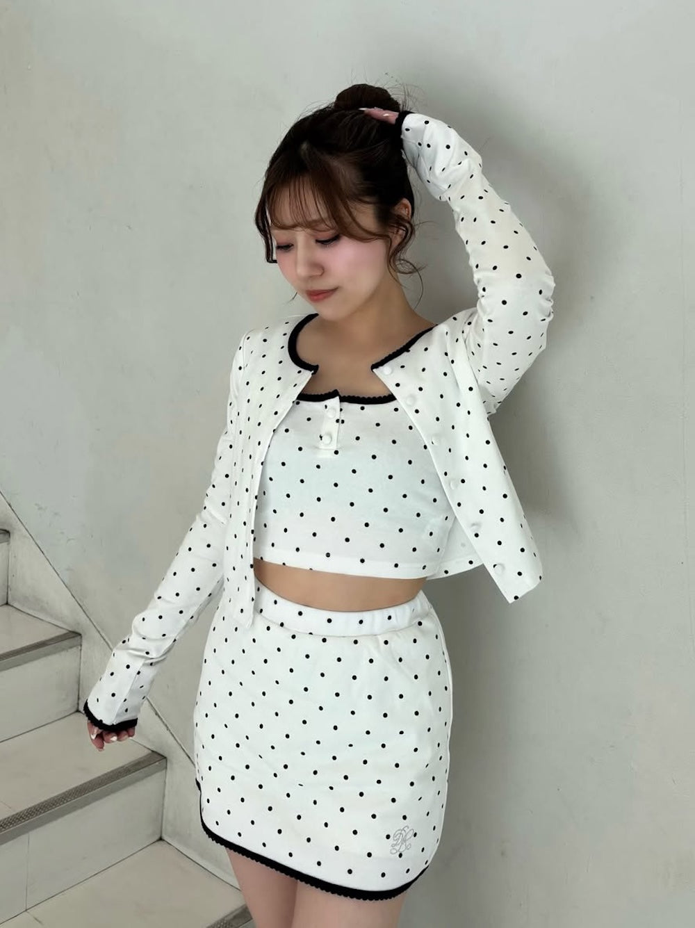 モデル：151cm（着用サイズ：FREE　着用カラー：WHT）