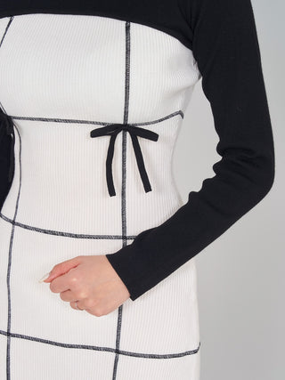 モデル：163cm（着用サイズ：FREE　着用カラー：IVO）