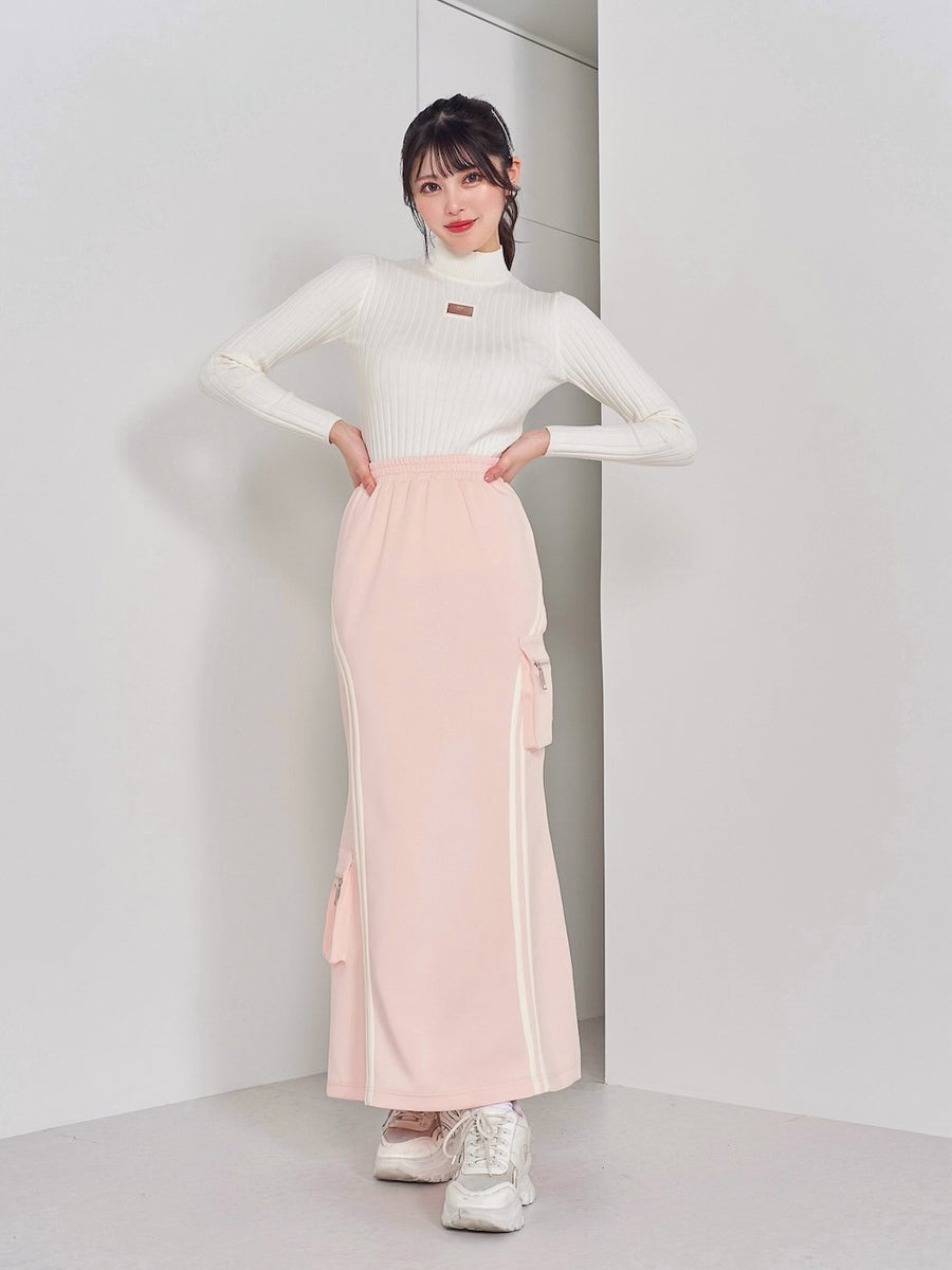 モデル：164cm（着用サイズ：FREE　着用カラー：PNK）