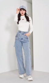モデル：164cm（着用サイズ：FREE　着用カラー：WHT）