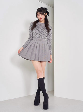 モデル：164cm（着用サイズ：FREE　着用カラー：GRY）