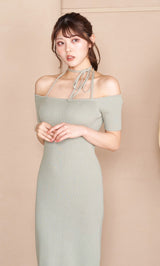 オフショルニットリボンワンピース