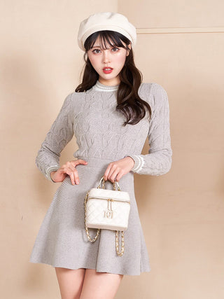 モデル：164cm（着用サイズ：FREE　着用カラー：GRY）