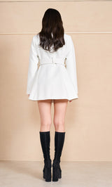 モデル：164cm（着用サイズ：FREE　着用カラー：WHT）