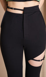 モデル：164cm（着用サイズ：S　着用カラー：BLK）