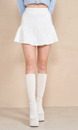 モデル：164cm（着用サイズ：FREE　着用カラー：WHT）