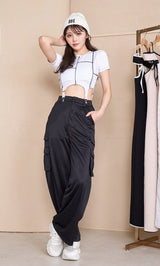 モデル：164cm（着用サイズ：FREE　着用カラー：BLK）