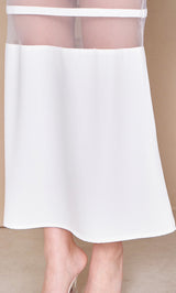 モデル：164cm（着用サイズ：FREE　着用カラー：WHT）