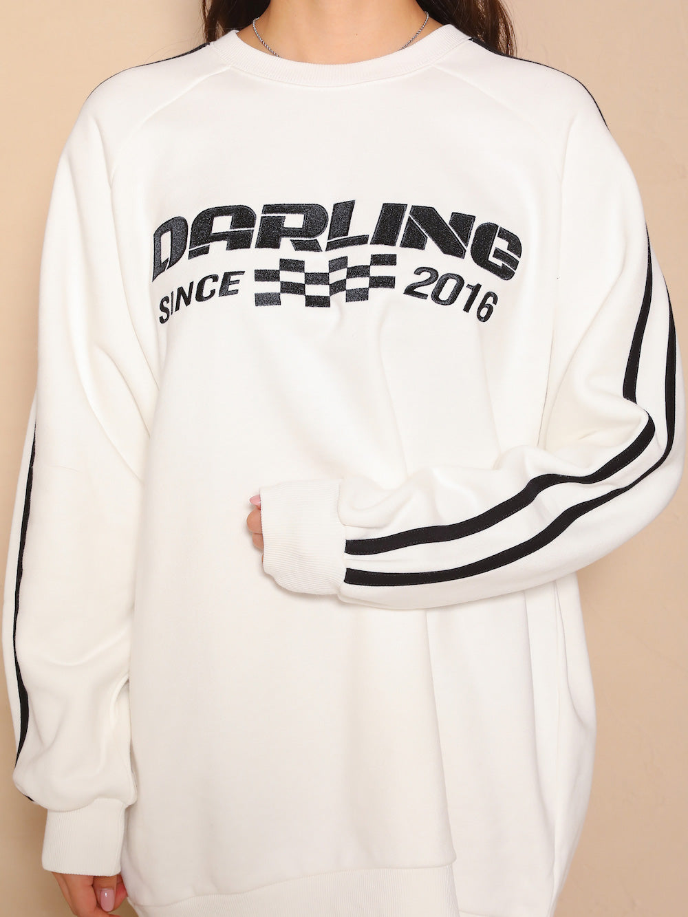 チェッカーグラフィックプルオーバー – Darich