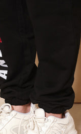 モデル：164cm（着用サイズ：FREE　着用カラー：BLK）