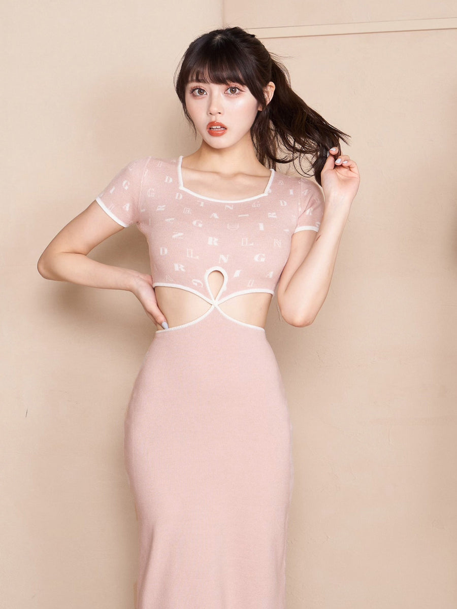 モデル：164cm（着用サイズ：FREE　着用カラー：P-BEG）