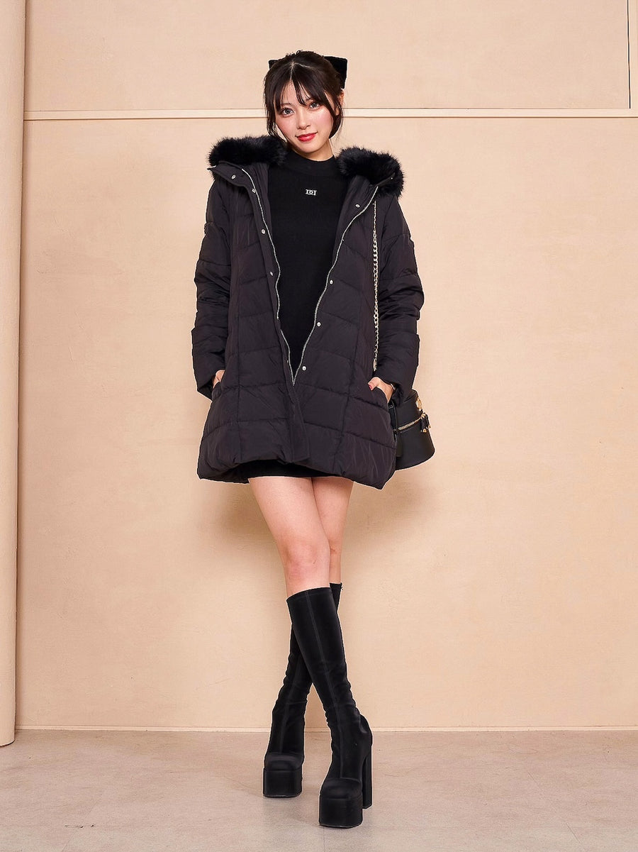 モデル：164cm（着用サイズ：S　着用カラー：BLK）