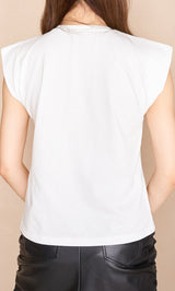モデル：164cm（着用サイズ：FREE　着用カラー：WHT）