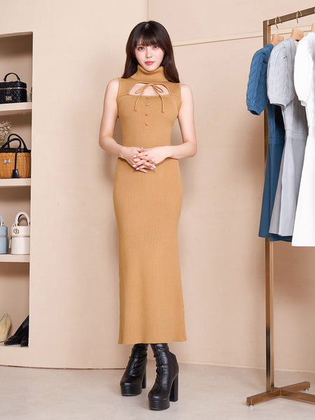 Turtleneck Ribbon Long Dress