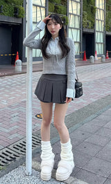 モデル：160cm（着用サイズ：FREE　着用カラー：GRY）