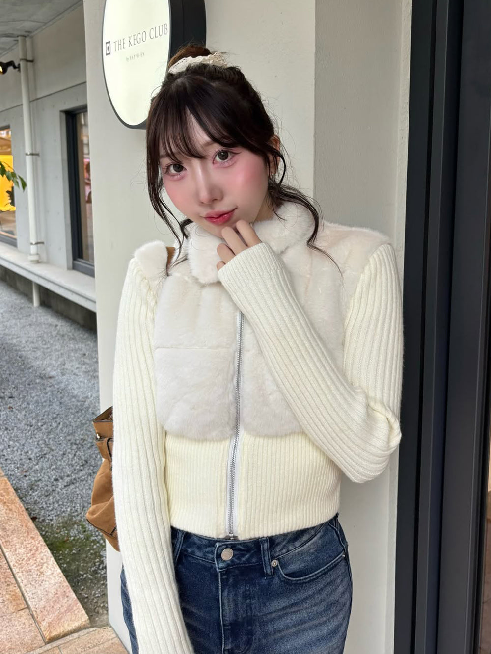モデル：160cm（着用サイズ：FREE　着用カラー：WHT）