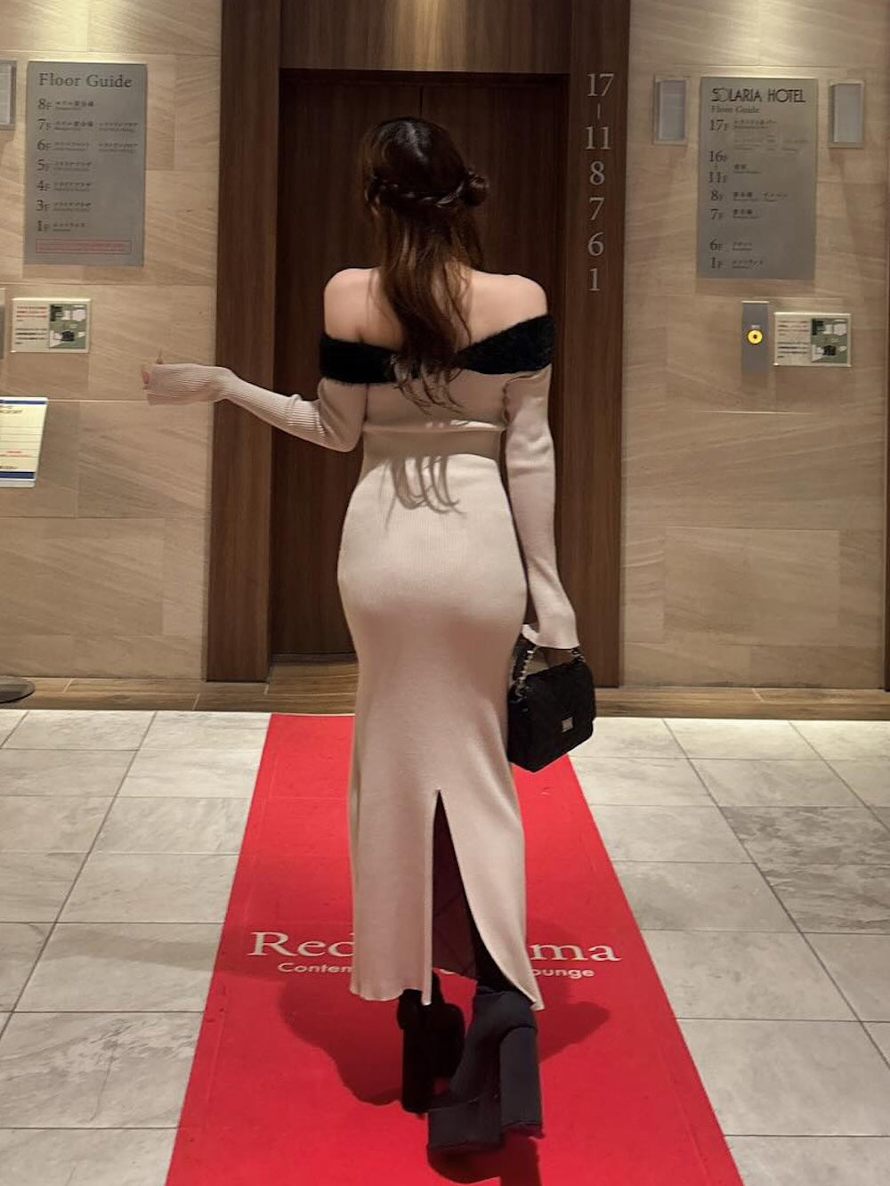 モデル：160cm（着用サイズ：FREE　着用カラー：BEG）