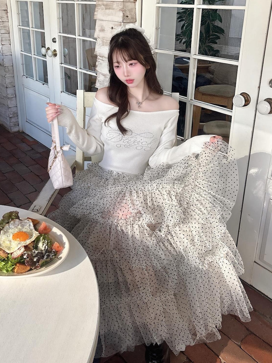 モデル：160cm（着用サイズ：FREE　着用カラー：WHT）