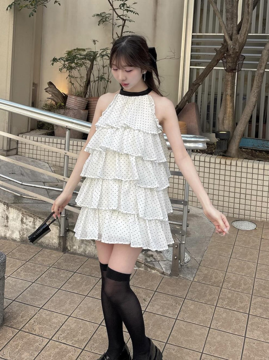 モデル：160cm（着用サイズ：FREE　着用カラー：IVO）