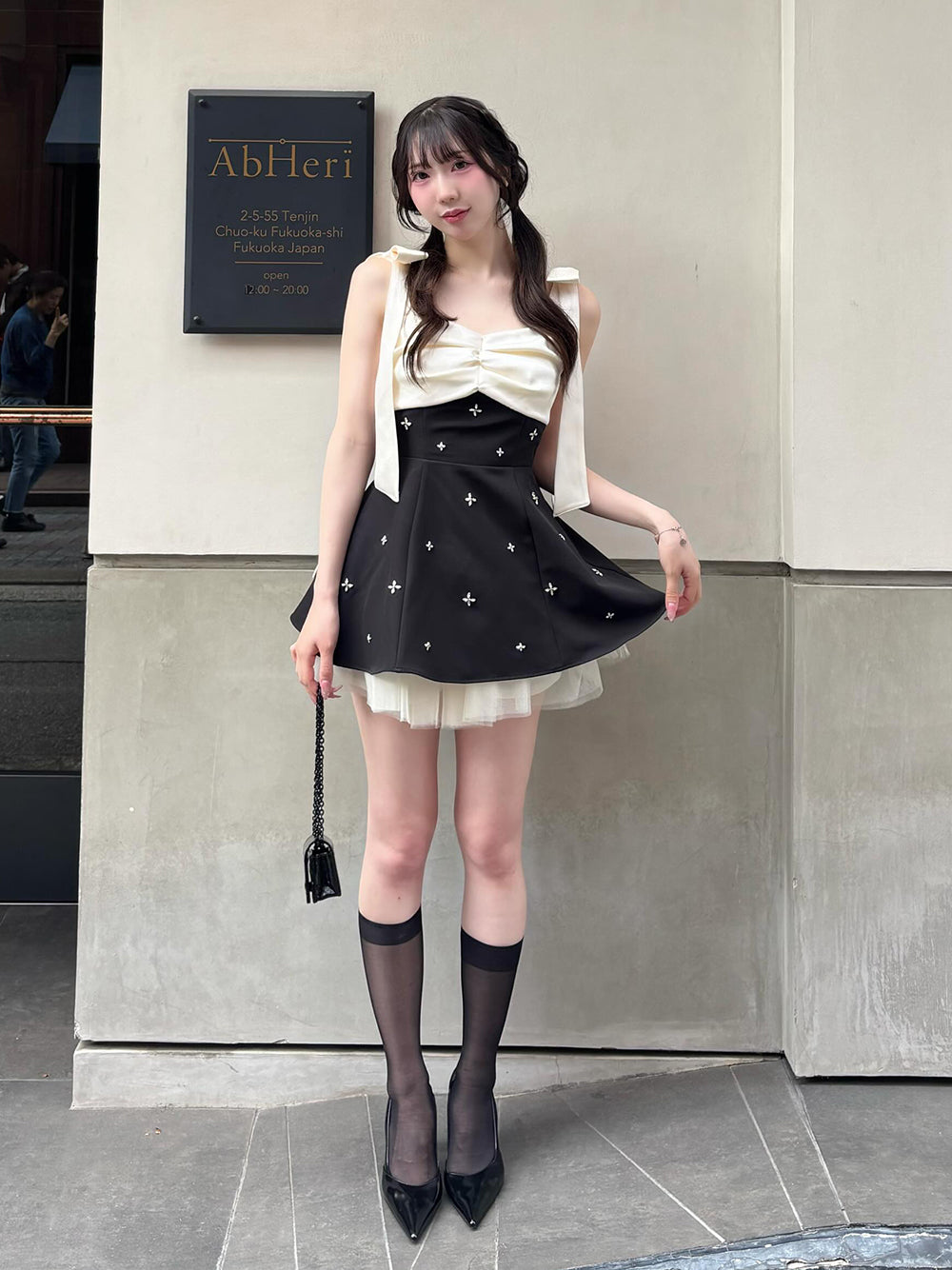 モデル：160cm（着用サイズ：FREE　着用カラー：BLK）
