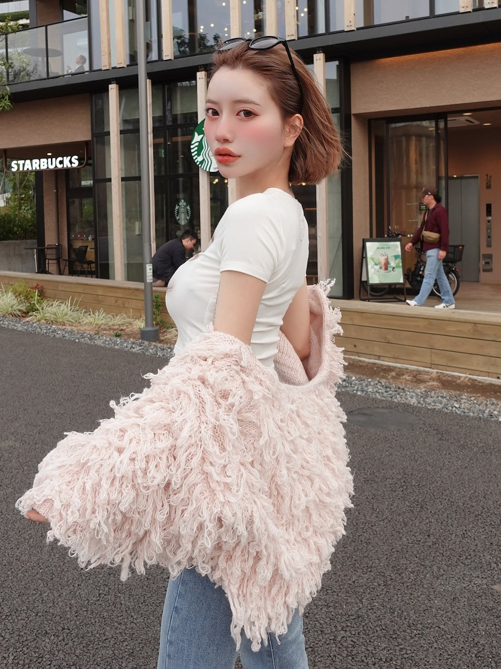 モデル：155cm（着用サイズ：FREE　着用カラー：PNK）