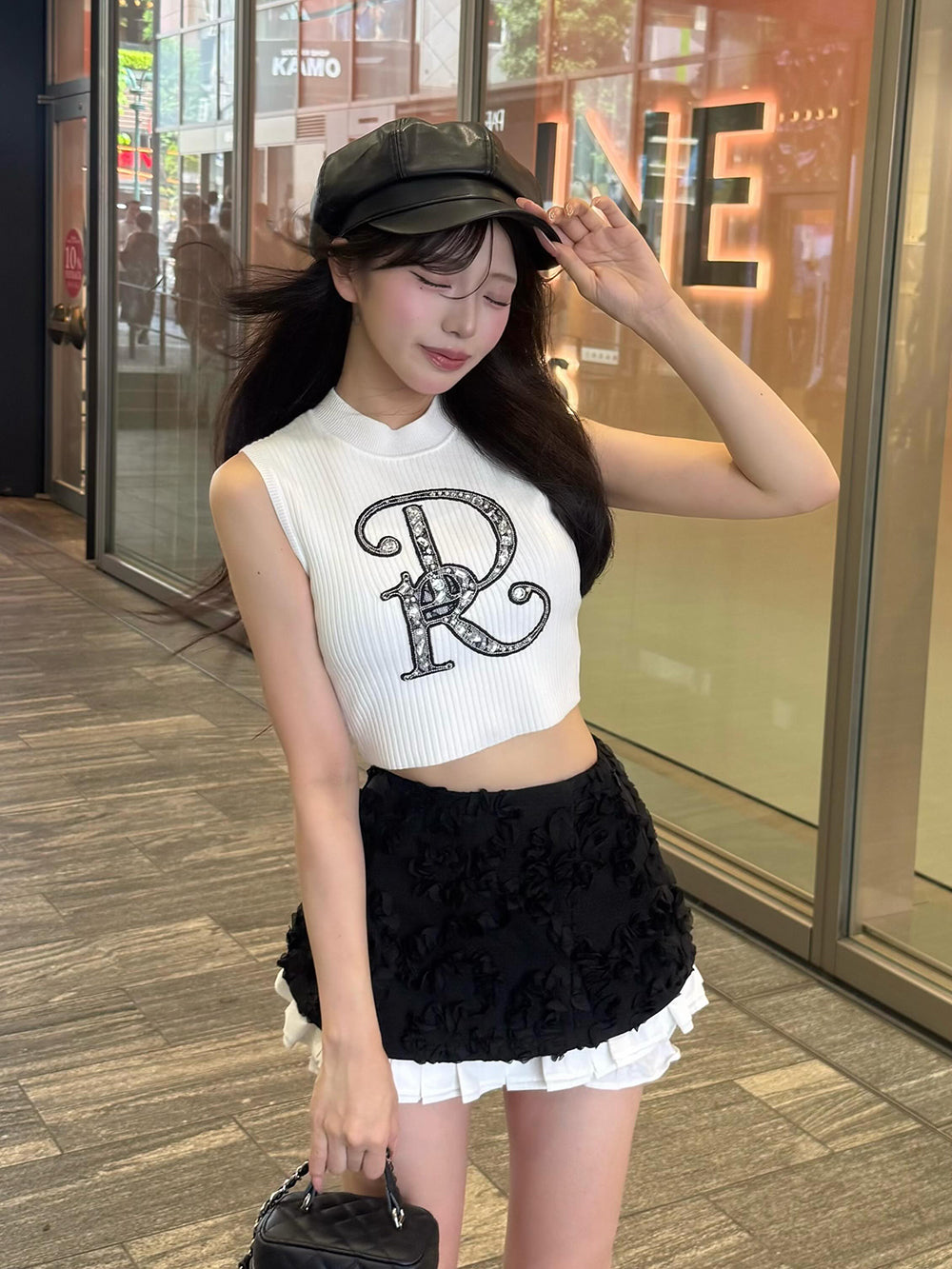 モデル：158cm（着用サイズ：FREE　着用カラー：WHT）