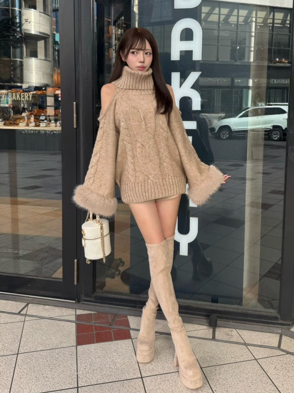 サイズ：M　カラー：BEG