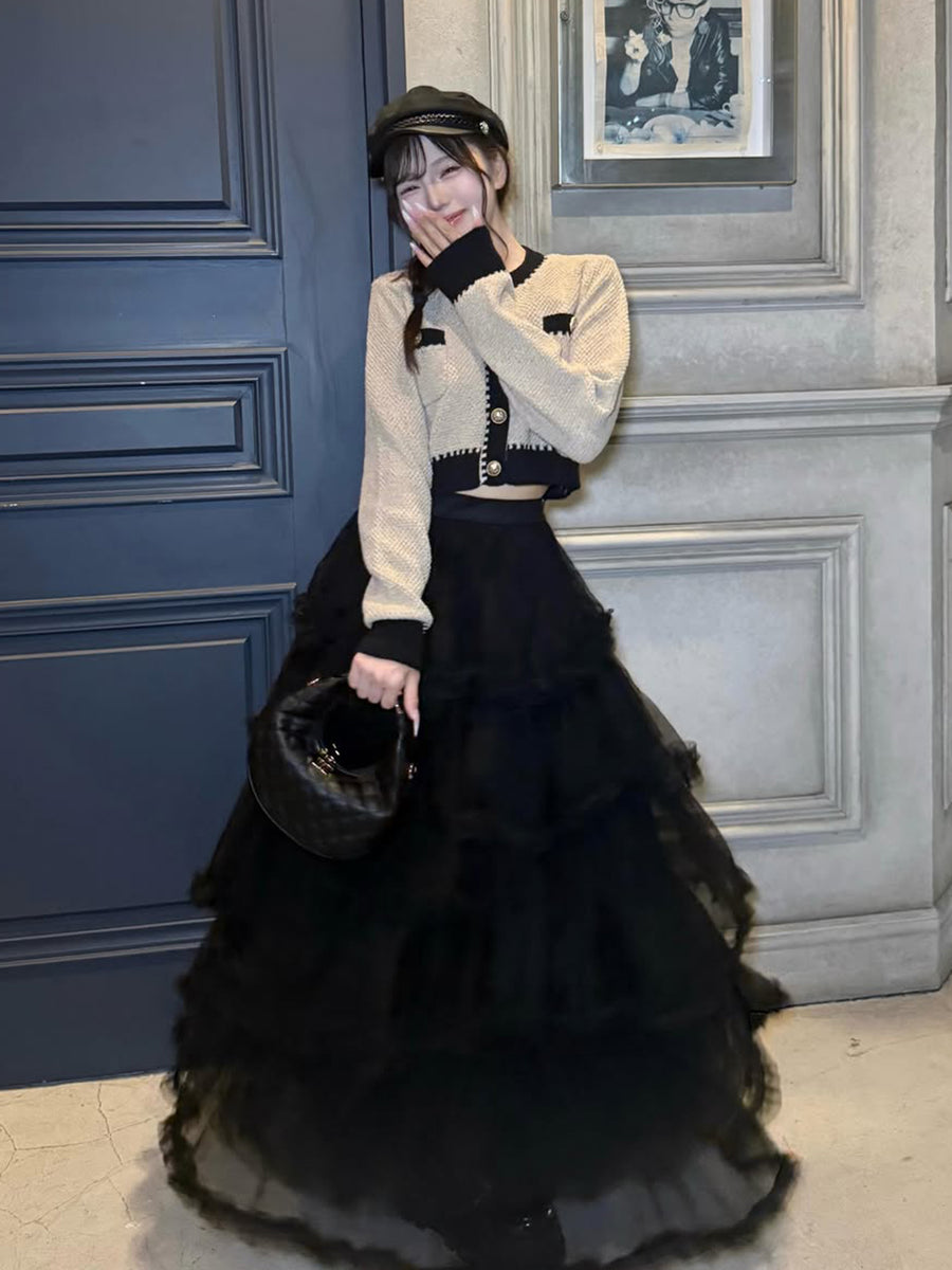 モデル：158cm（着用サイズ：FREE　着用カラー：BLK）