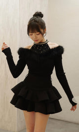 モデル：158cm（着用サイズ：FREE　着用カラー：BLK）
