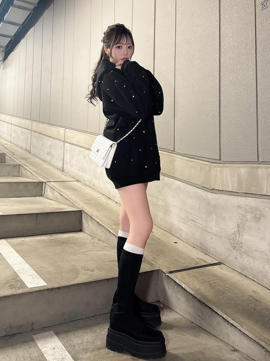 サイズ：L　カラー：BLK