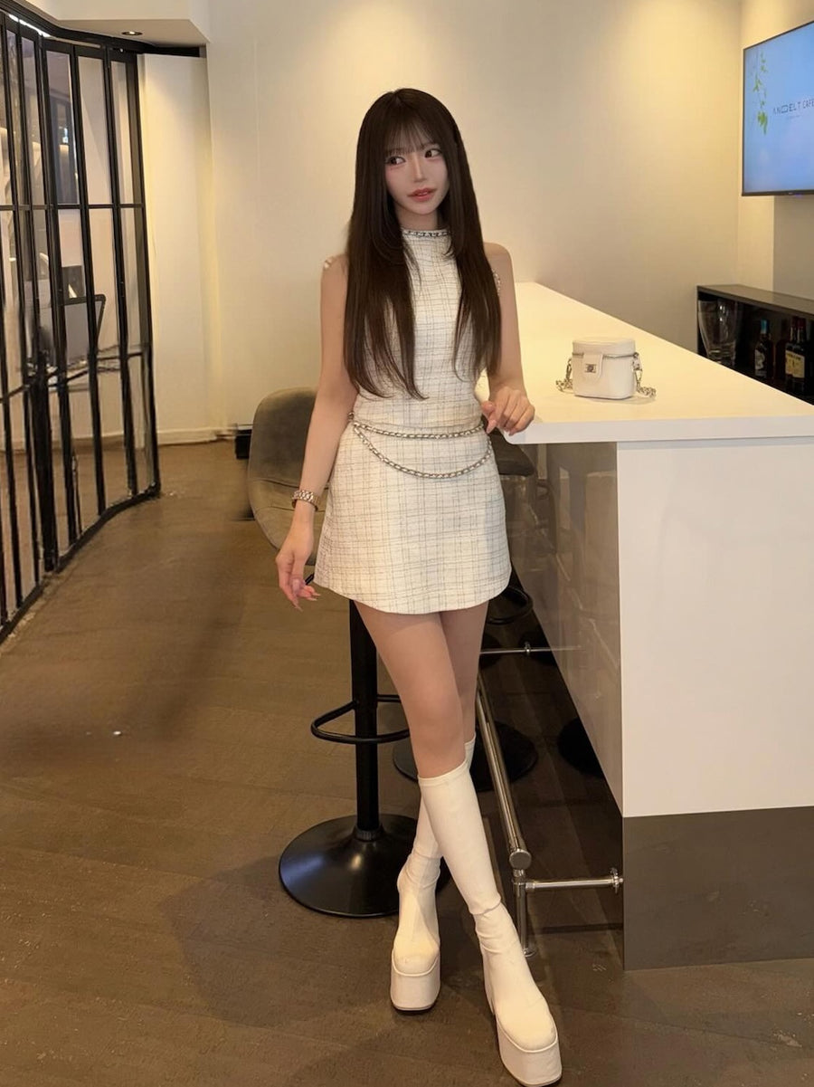 モデル：158cm（着用サイズ：FREE　着用カラー：WHT）