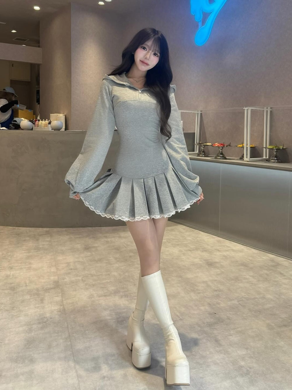 モデル：158cm（着用サイズ：FREE　着用カラー：GRY）