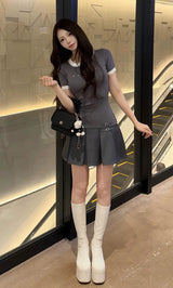 モデル：158cm（着用サイズ：FREE　着用カラー：GRY）