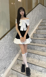 モデル：158cm（着用サイズ：FREE　着用カラー：BLK）