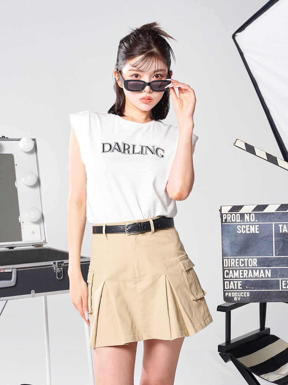 レザーアップリケTシャツ - wht