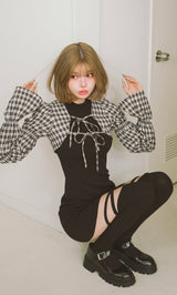 モデル：160cm（着用サイズ：FREE　着用カラー：BLK）