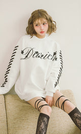 モデル：160cm（着用サイズ：FREE　着用カラー：WHT）