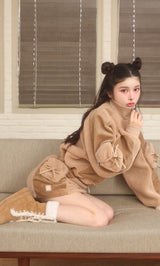 モデル：163cm（着用サイズ：FREE　着用カラー：BEG）