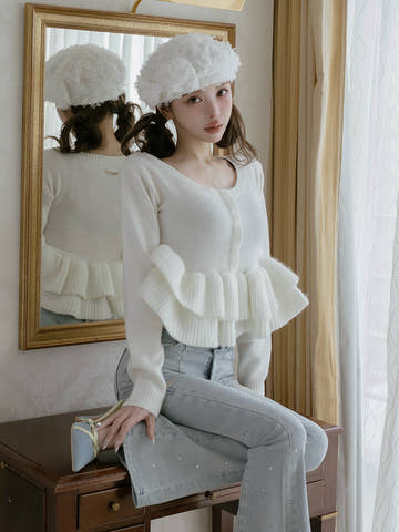 モデル：160cm（着用サイズ：FREE　着用カラー：WHT）