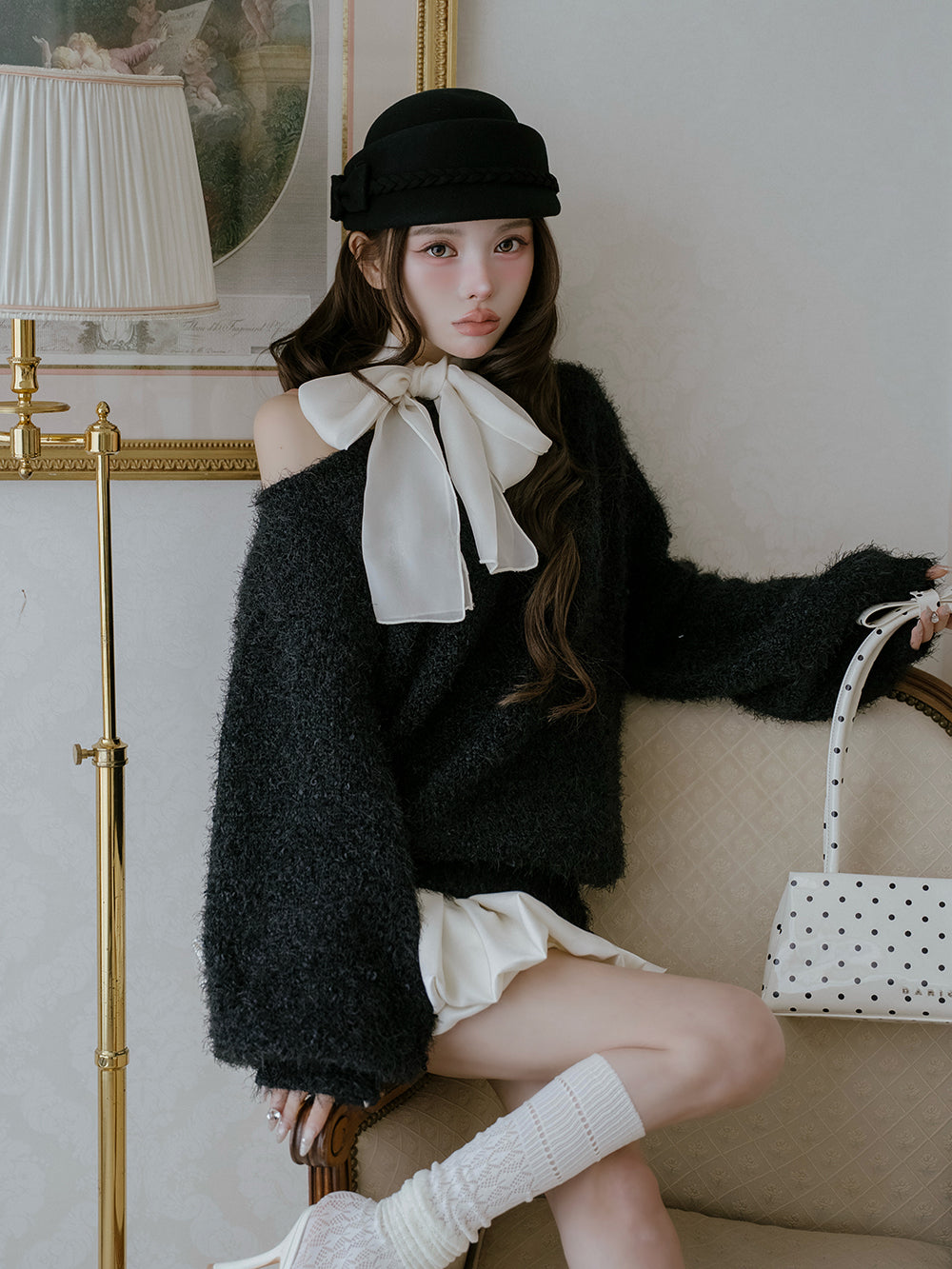 モデル：160cm（着用サイズ：FREE　着用カラー：BLK）