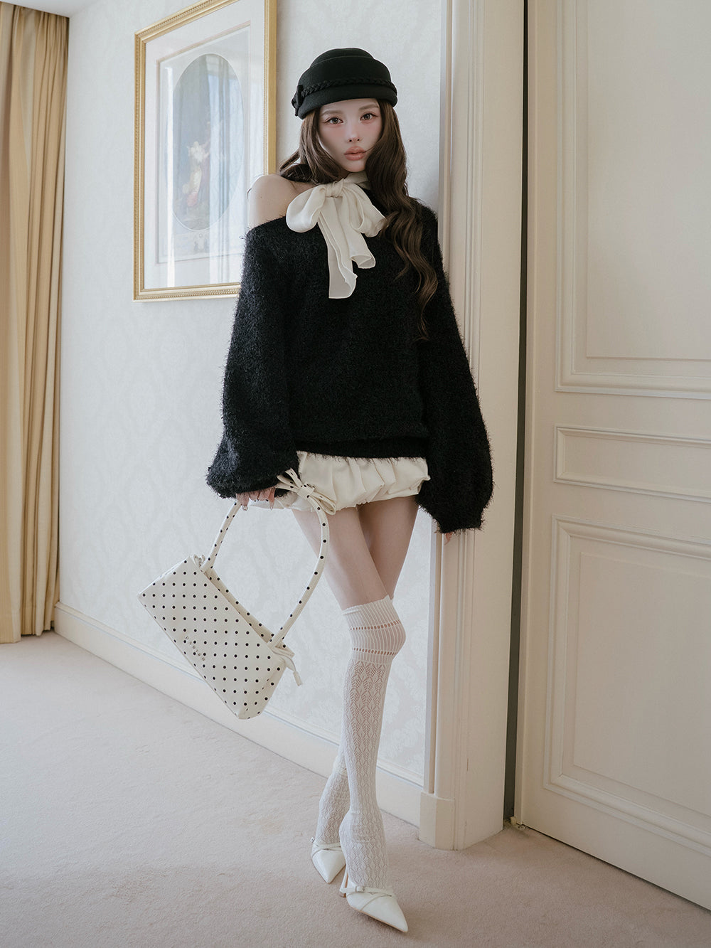 モデル：160cm（着用サイズ：FREE　着用カラー：BLK）