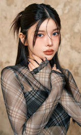 モデル：160cm（着用サイズ：FREE　着用カラー：BLK）