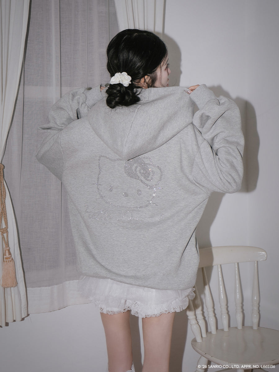 モデル：160cm（着用サイズ：FREE　着用カラー：GRY）