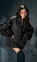 モデル：160cm（着用サイズ：FREE　着用カラー：BLK）