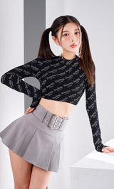 モデル：160cm（着用サイズ：FREE　着用カラー：BLK）