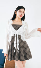 モデル：160cm（着用サイズ：FREE　着用カラー：WHT）
