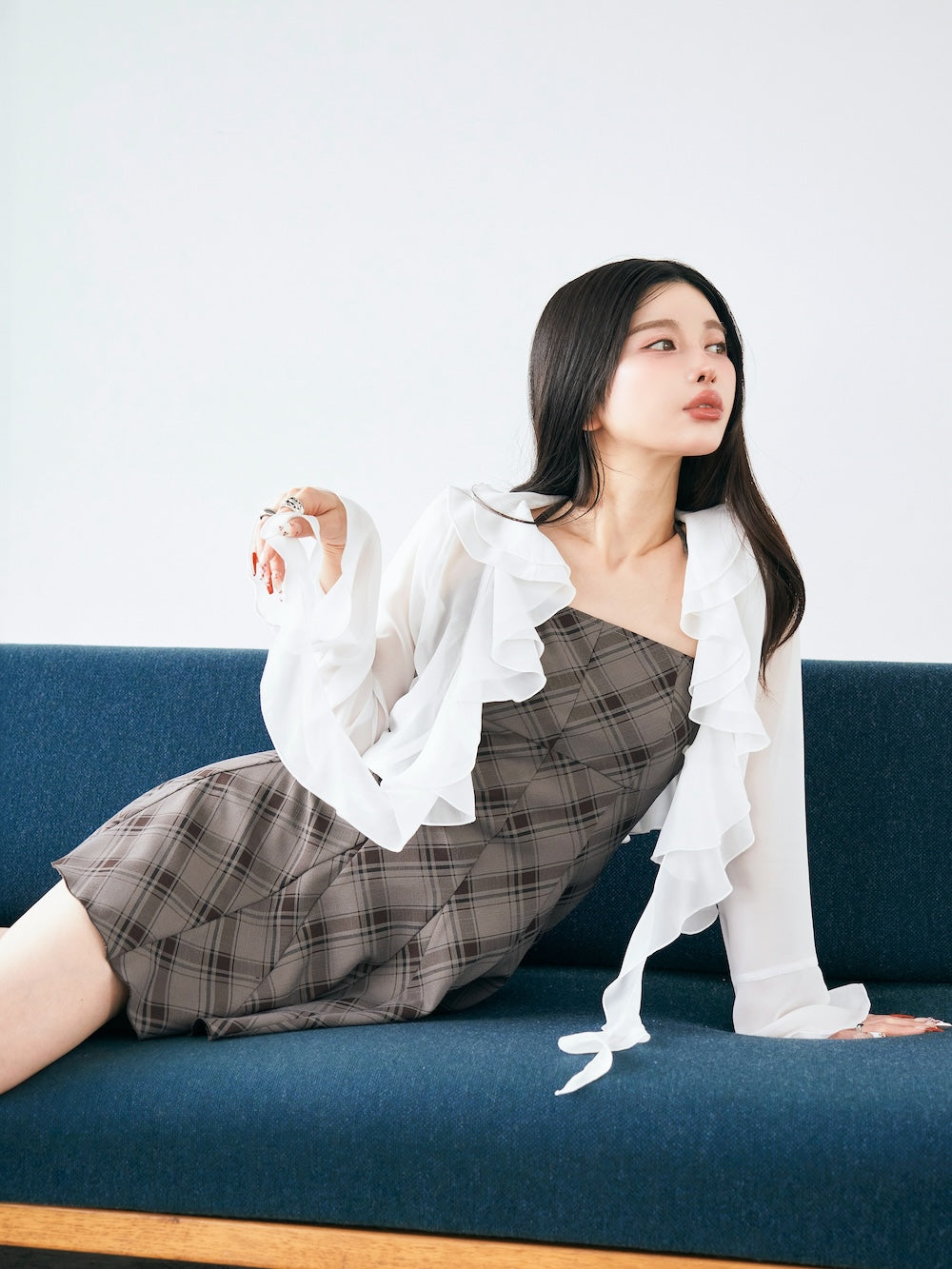 モデル：160cm（着用サイズ：FREE　着用カラー：WHT）