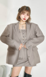 モデル：160cm（着用サイズ：FREE　着用カラー：GRY）