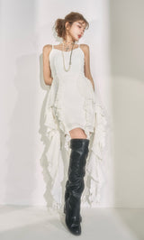 モデル：160cm（着用サイズ：FREE　着用カラー：WHT）
