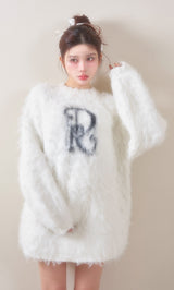 モデル：160cm（着用サイズ：FREE　着用カラー：IVO）